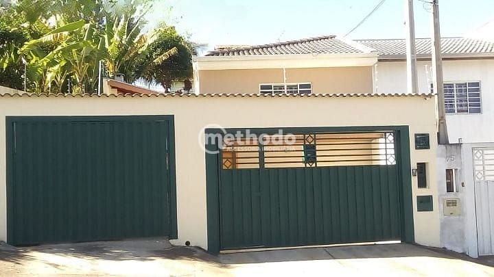 Casa, 3 quartos, 126 m² - Foto 1