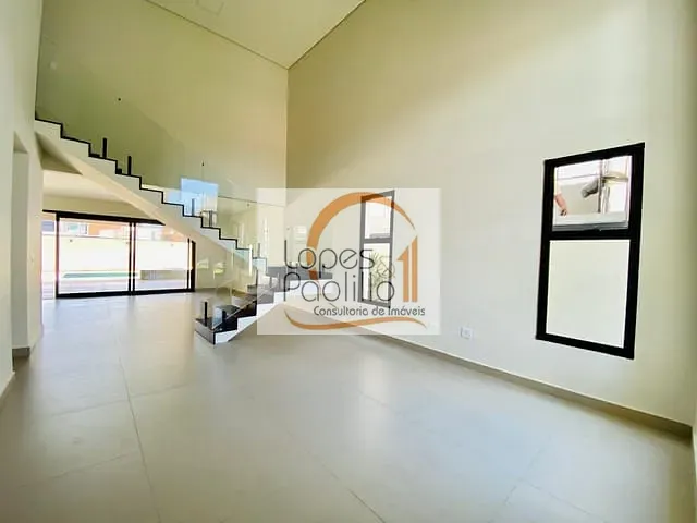 Casa com 368m² 3 quartos e 5 banheiros, à venda, no bairro Vila Santista em Atibaia