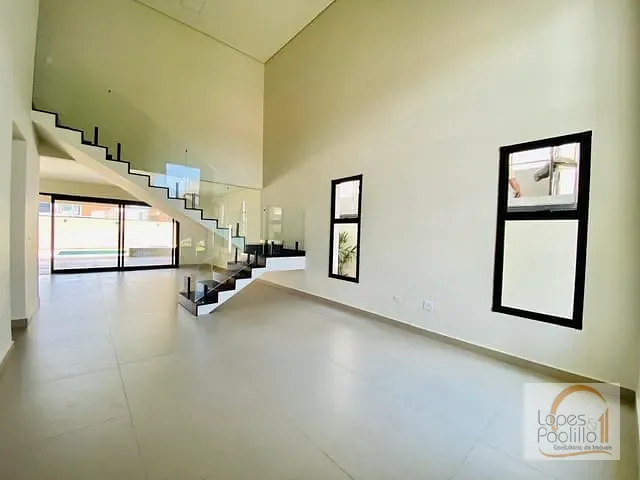 Casa com 368m² 3 quartos e 5 banheiros, à venda, no bairro Vila Santista em Atibaia