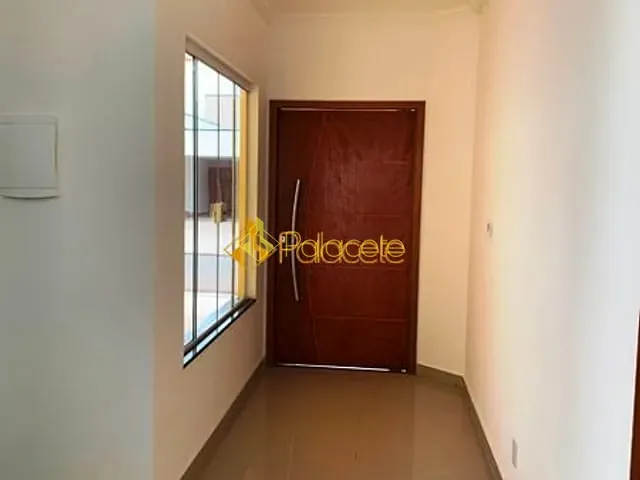 Casa com 259m² 3 quartos e 3 banheiros, à venda, no bairro Campo Alegre em Pindamonhangaba