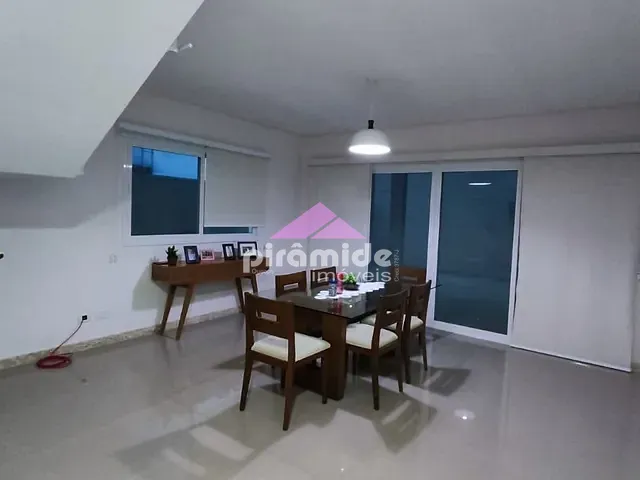 Casa com 252m² 3 quartos e 3 banheiros, à venda, no bairro Condomínio Residencial Mantiqueira em São José dos Campos