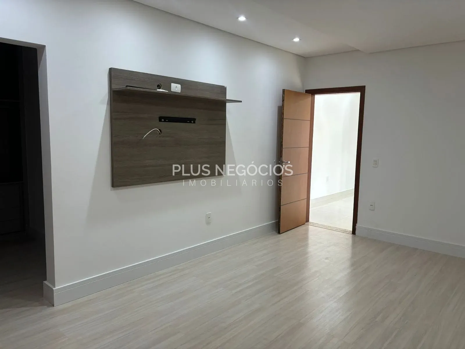 Casa, 3 quartos, 319 m² - Foto 11