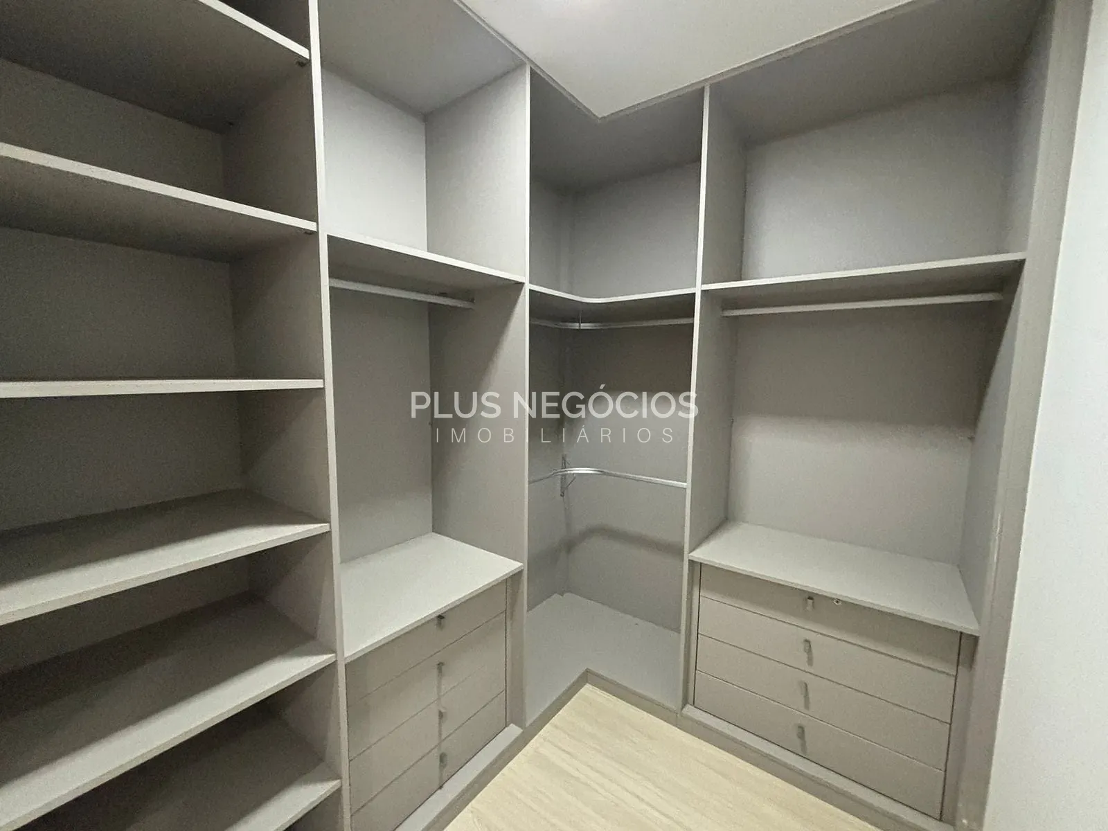 Casa, 3 quartos, 319 m² - Foto 12