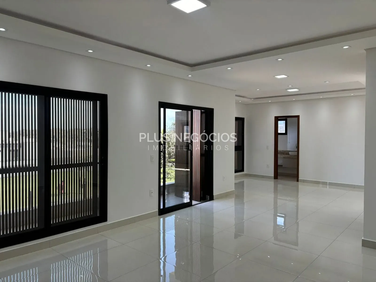 Casa, 3 quartos, 319 m² - Foto 19
