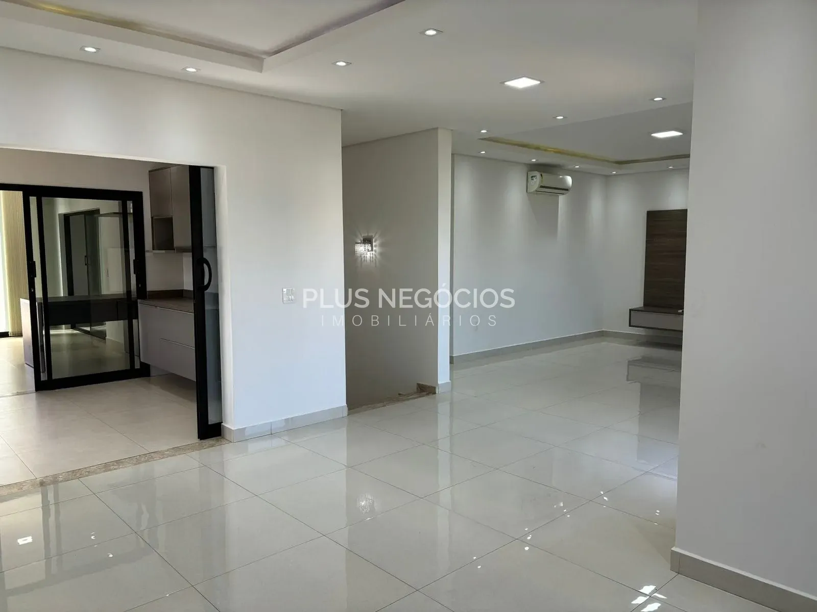 Casa, 3 quartos, 319 m² - Foto 20