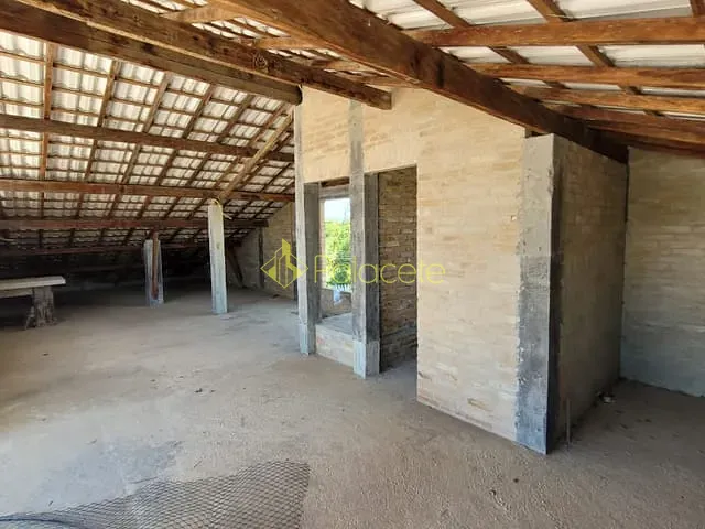 Casa 3 quartos e 3 banheiros, à venda, no bairro Vitória Vale III em Pindamonhangaba