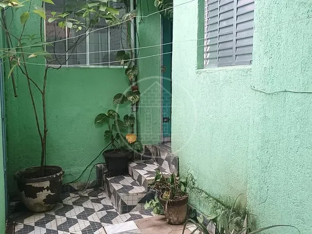 Casa 3 quartos e 1 banheiro, para alugar, no bairro Jardim República em São Paulo