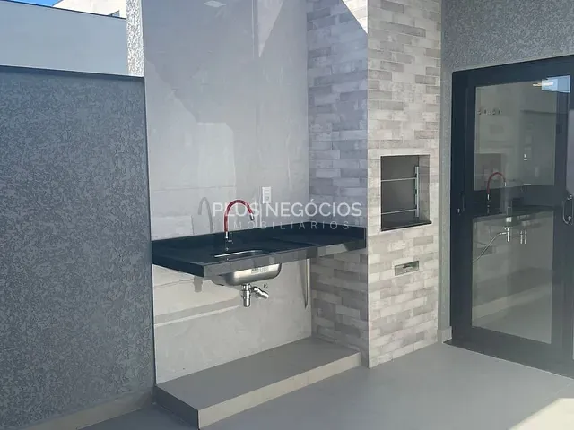 Casa com 154m² 3 quartos e 3 banheiros, à venda, no bairro Caguassu em Sorocaba