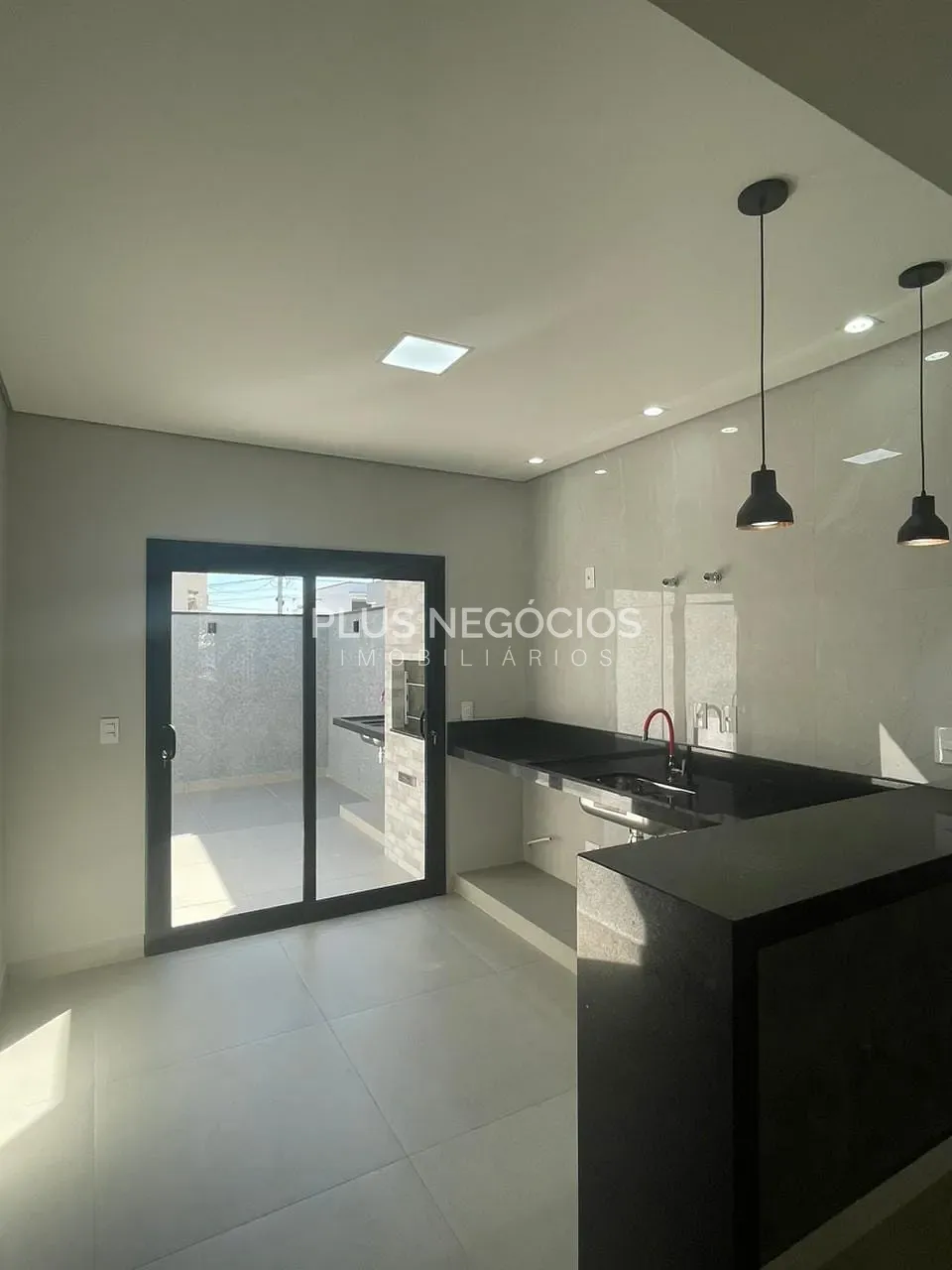 Casa, 3 quartos, 105 m² - Foto 3