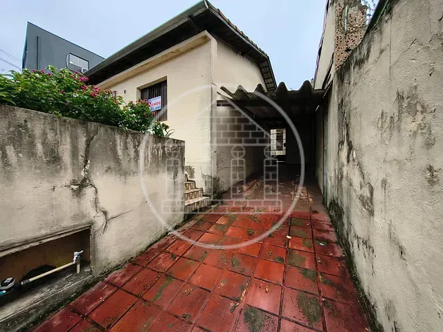 Casa com 216m², à venda ou para alugar, no bairro Interlagos em São Paulo