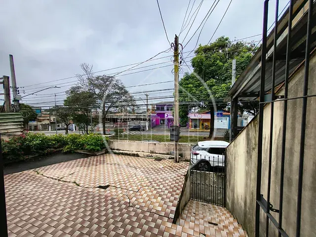 Casa com 216m², à venda ou para alugar, no bairro Interlagos em São Paulo