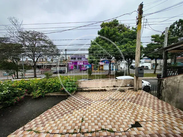 Casa com 216m², à venda ou para alugar, no bairro Interlagos em São Paulo