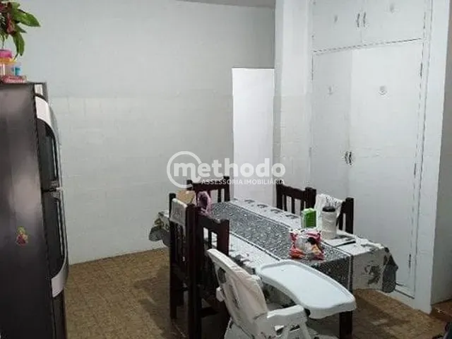 Casa com 250m² 2 quartos e 2 banheiros, à venda, no bairro Vila Maria Eugênia em Campinas