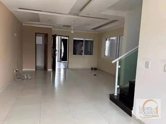 Casa com 200m² 3 quartos e 2 banheiros, à venda, no bairro Nova Cerejeira em Atibaia
