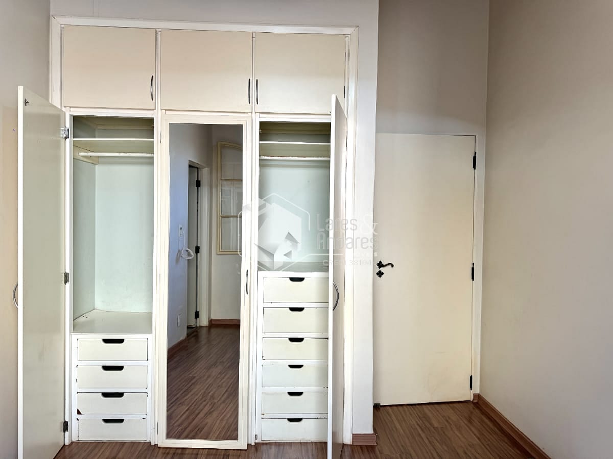 Casa à venda com 4 quartos, 220m² - Foto 68