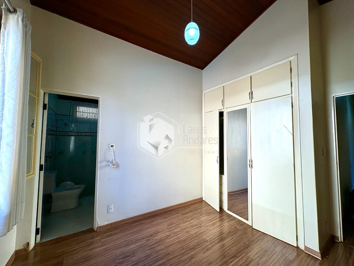 Casa à venda com 4 quartos, 220m² - Foto 65