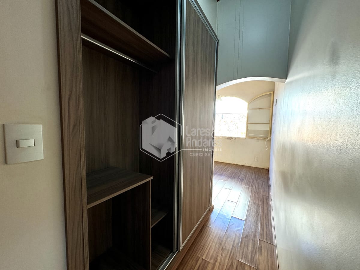 Casa à venda com 4 quartos, 220m² - Foto 73