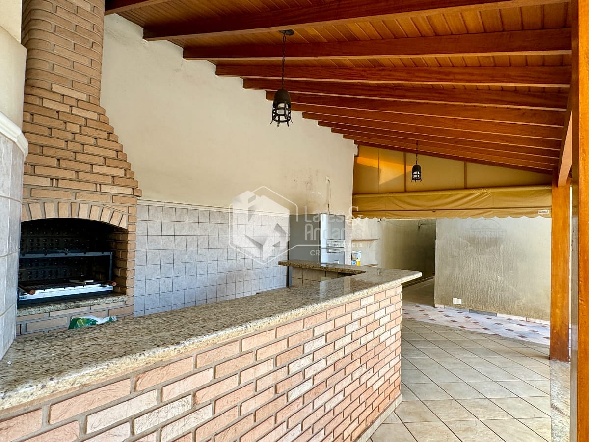 Casa à venda com 4 quartos, 220m² - Foto 37