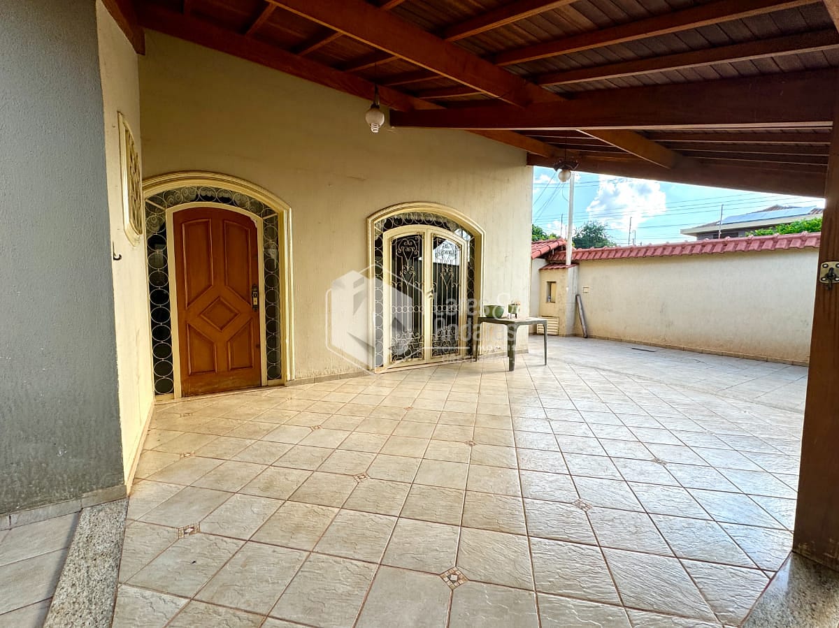 Casa à venda com 4 quartos, 220m² - Foto 49