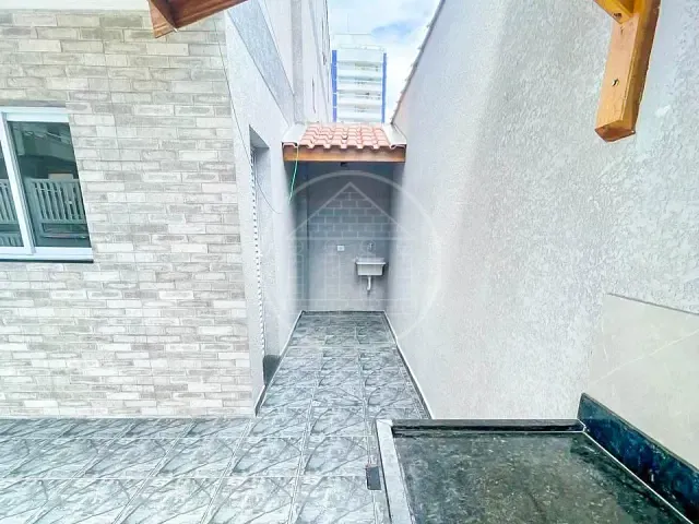 Casa com 127m² 2 quartos e 1 banheiro, à venda, no bairro Aviação em Praia Grande