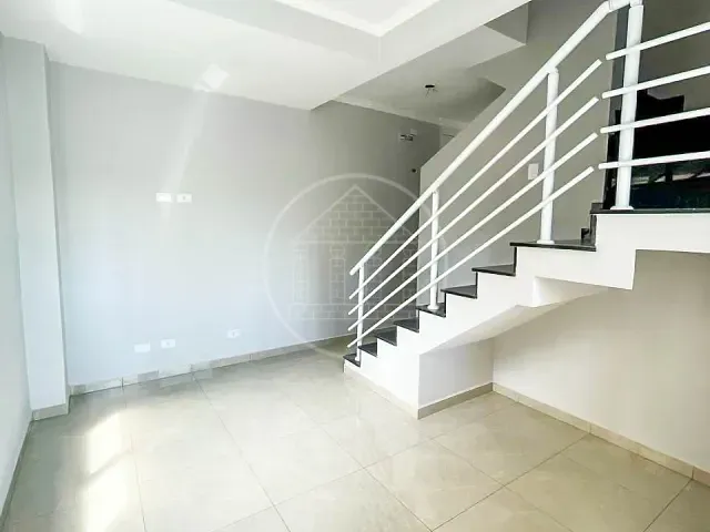 Casa com 127m² 2 quartos e 1 banheiro, à venda, no bairro Aviação em Praia Grande