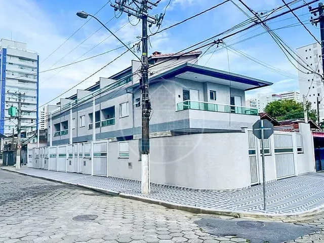 Casa com 125m² 3 quartos e 2 banheiros, à venda, no bairro Aviação em Praia Grande
