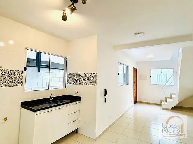 Casa com 58m² 2 quartos e 1 banheiro, para alugar, no bairro Jardim Santo Antônio em Atibaia