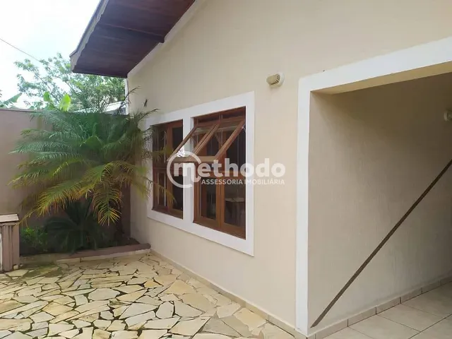 Casa com 300m² 4 quartos e 4 banheiros, à venda, no bairro Cidade Universitária em Campinas