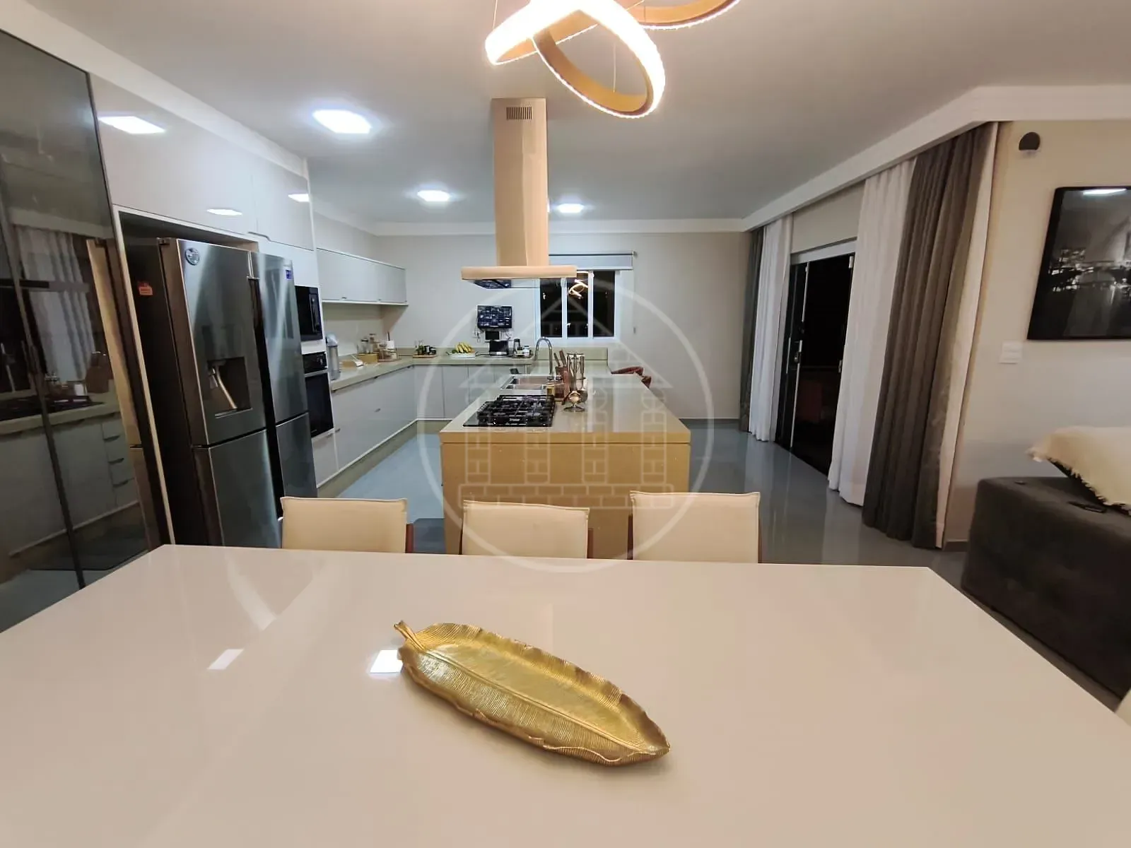 Casa, 3 quartos, 280 m² - Foto 3