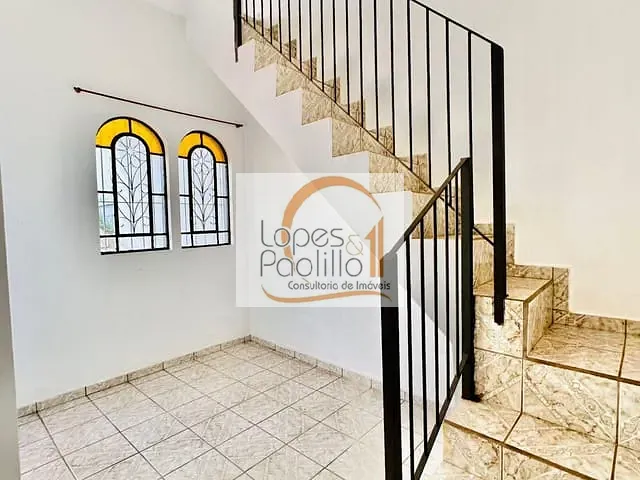 Casa com 273m² 3 quartos e 2 banheiros, para alugar, no bairro Jardim Alvinópolis em Atibaia