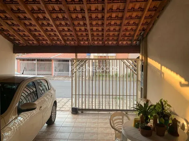Casa 2 quartos e 2 banheiros, à venda, no bairro Jardim Morumbi em Sorocaba
