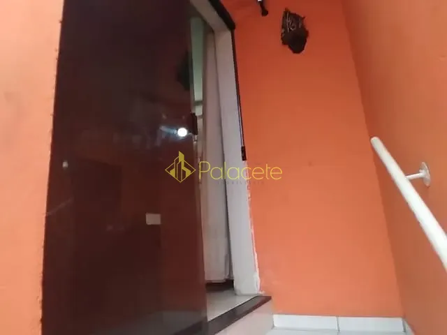 Casa com 242m² 3 quartos e 2 banheiros, à venda, no bairro Santa Rita em Aparecida
