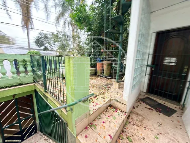 Casa 3 quartos e 2 banheiros, à venda, no bairro Conjunto Residencial Sabará - Campo Grande em São Paulo