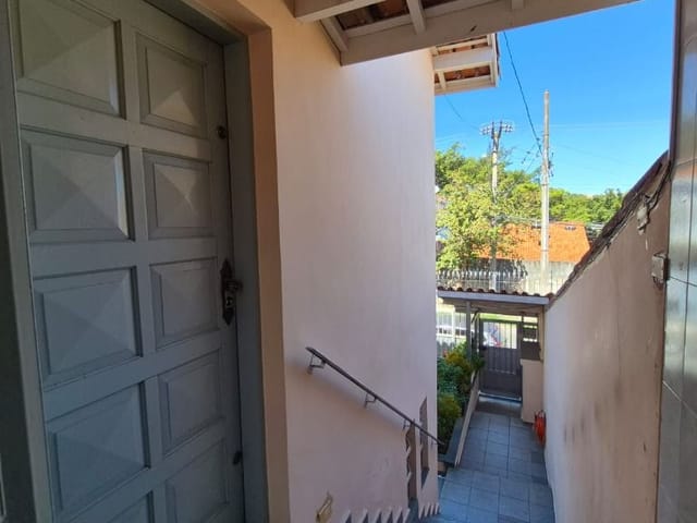 Casa com 159m² 3 quartos e 2 banheiros, à venda, no bairro Jardim Marisa em São Paulo
