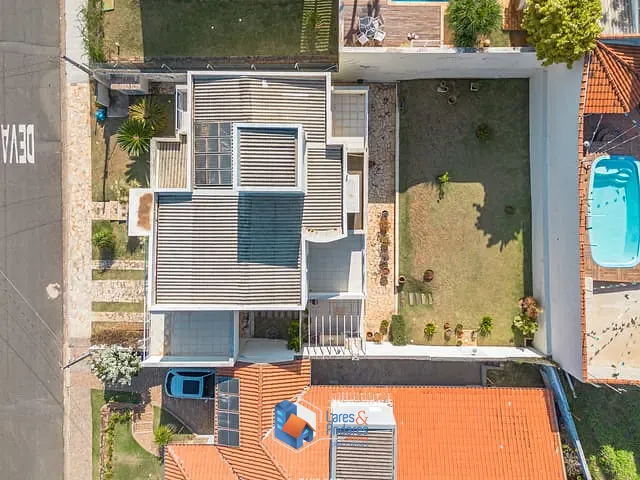 Casa com 459m² 4 quartos e 5 banheiros, à venda, no bairro Loteamento Caminhos de São Conrado (Sousas) em Campinas