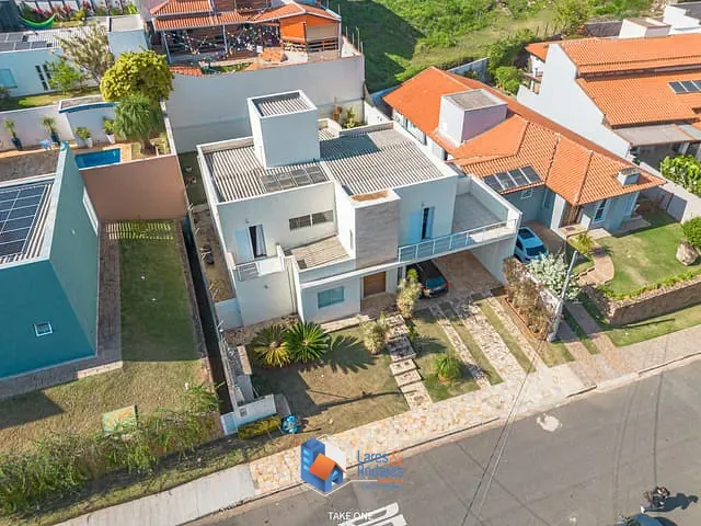 Casa com 459m² 4 quartos e 5 banheiros, à venda, no bairro Loteamento Caminhos de São Conrado (Sousas) em Campinas