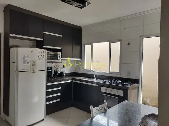 Casa com 150m² 3 quartos e 2 banheiros, à venda, no bairro Vila Industrial em São José Dos Campos