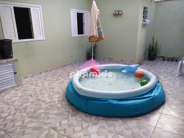 Casa com 200m² 3 quartos e 3 banheiros, à venda, no bairro Cidade Vista Verde em São José dos Campos