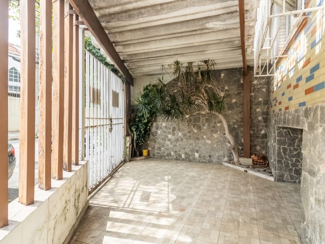 Casa com 110m² 2 quartos e 1 banheiro, à venda, no bairro Chácara Inglesa em São Paulo