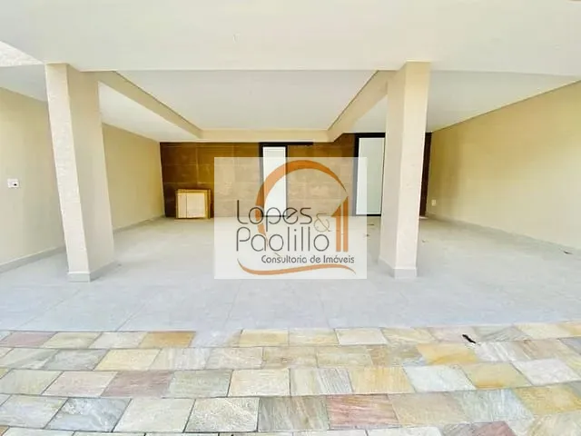 Casa com 300m² 3 quartos e 4 banheiros, à venda, no bairro Condomínio Altos da Floresta em Atibaia