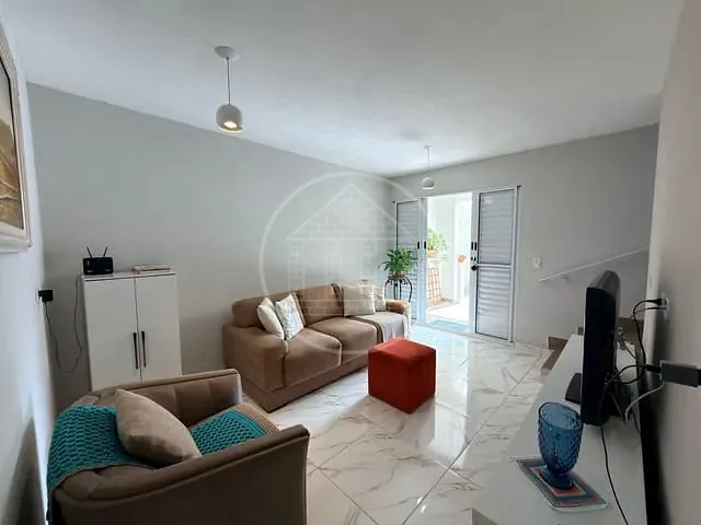 Casa com 360m² 4 quartos e 3 banheiros, à venda, no bairro Cidade Dutra em São Paulo