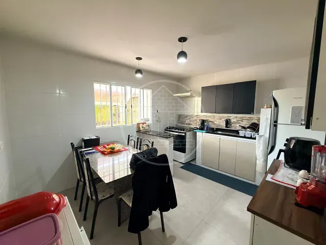 Casa com 360m² 4 quartos e 3 banheiros, à venda, no bairro Cidade Dutra em São Paulo