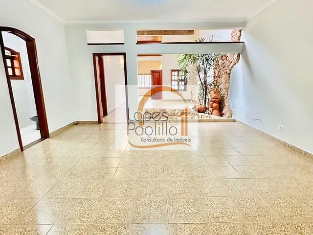 Casa com 420m² 6 quartos e 3 banheiros, para alugar, no bairro Vila Esperia ou Giglio em Atibaia