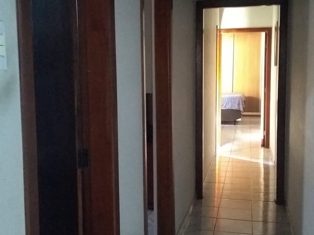 Casa 3 quartos e 3 banheiros, à venda, no bairro Loteamento Residencial Andrade em Pindamonhangaba