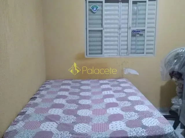 Casa 3 quartos e 3 banheiros, à venda, no bairro Loteamento Residencial Andrade em Pindamonhangaba