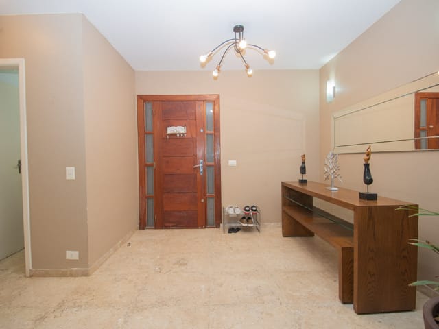 Casa com 300m² 4 quartos e 3 banheiros, à venda, no bairro Cidade Monções em São Paulo