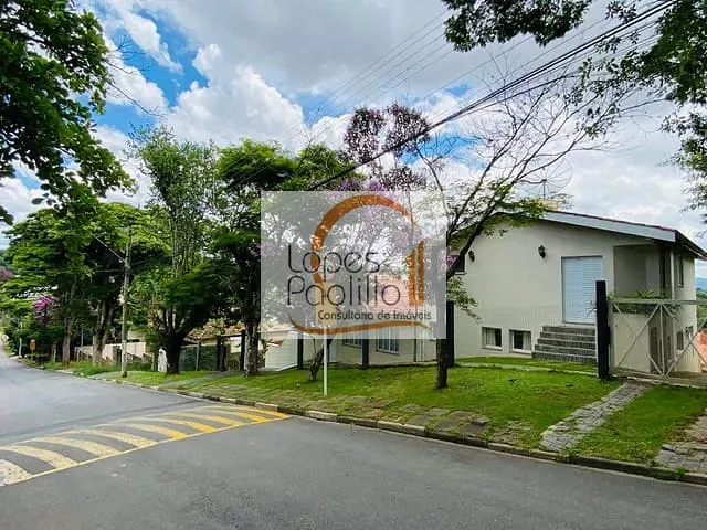 Casa com 1212m² 5 quartos e 5 banheiros, à venda, no bairro Condomínio Flamboyant-B em Atibaia