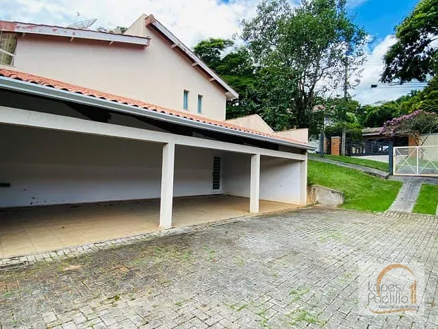 Casa com 1212m² 5 quartos e 5 banheiros, à venda, no bairro Condomínio Flamboyant-B em Atibaia