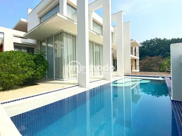 Casa com 885m² 4 quartos e 8 banheiros, à venda, no bairro Arboreto dos Jequitibás (Sousas) em Campinas