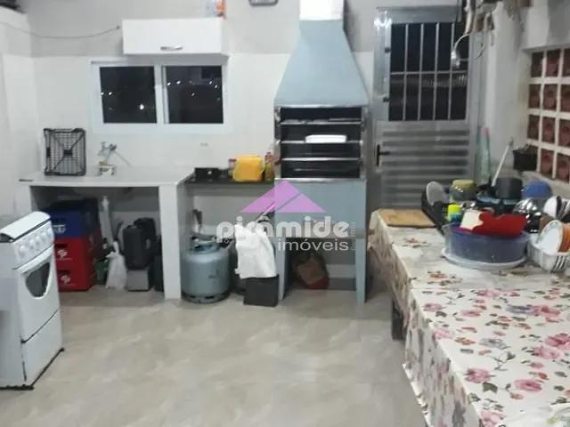 Casa com 131m² 2 quartos e 1 banheiro, à venda, no bairro Jardim Progresso em Caraguatatuba